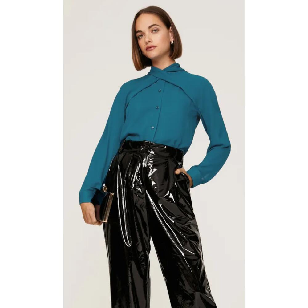 Atlein womens blue tie back long sleeved button up top size 4 Preppy Old Money